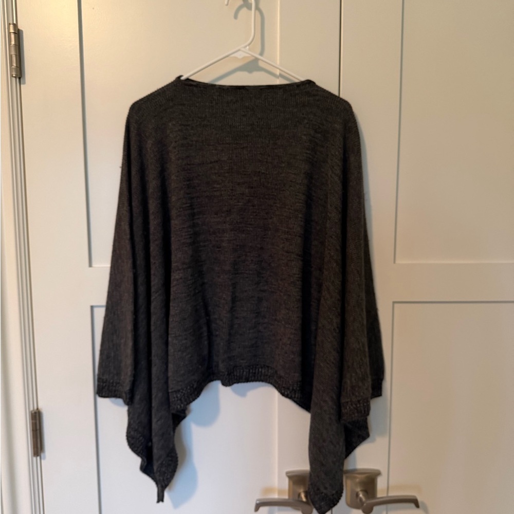 Lululemon Knit Poncho Wrap